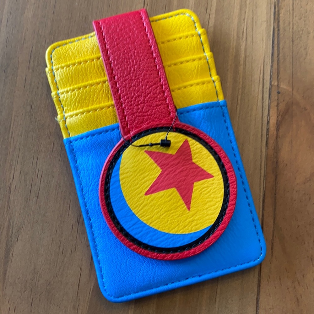 Luxo ball wallet